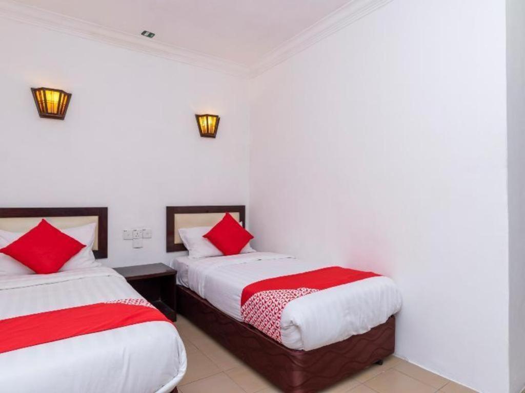 Super Oyo 1114 Neo Pegasus Hotel Segamat Eksteriør billede