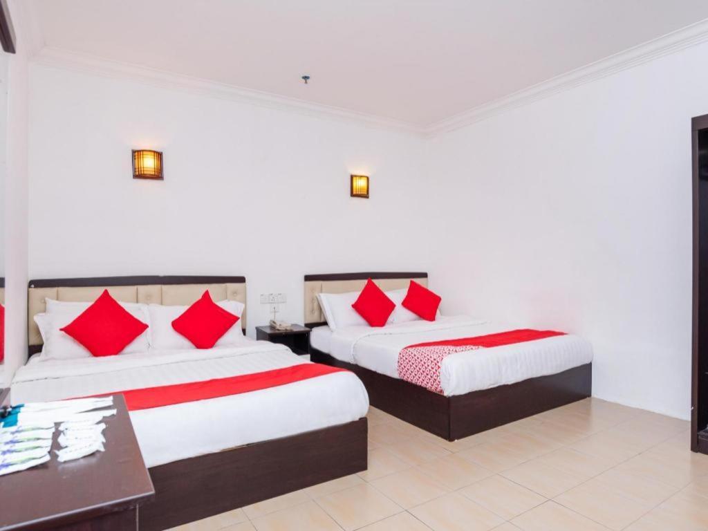 Super Oyo 1114 Neo Pegasus Hotel Segamat Eksteriør billede