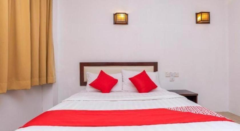 Super Oyo 1114 Neo Pegasus Hotel Segamat Eksteriør billede