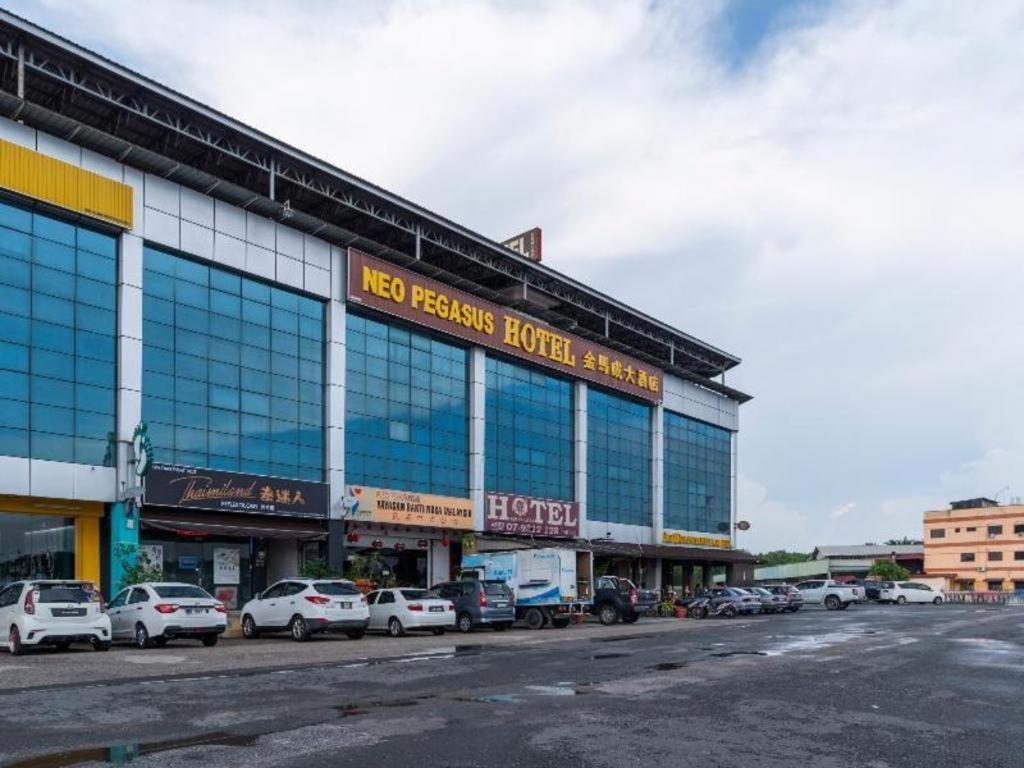 Super Oyo 1114 Neo Pegasus Hotel Segamat Eksteriør billede